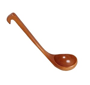Cuillère de service traditionnelle en bois, outil de cuisine naturel fait à la main pour remuer, mélanger le riz, le curry, la soupe, la sauce, ustensile de cuisine parfait - Product Image 1