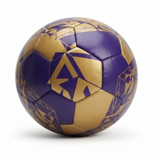 Balón de Fútbol Profesional Tamaño 5 al por Mayor, de Cuero, Termosellado, sin Costuras, para Entrenamiento y Partidos, Personalizable OEM ODM - Product Image 4