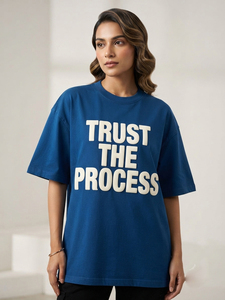 T-shirt pour femme à impression en relief, coupe oversize, col rond, manches courtes, en coton premium, style streetwear, épaules tombantes - Product Image 5
