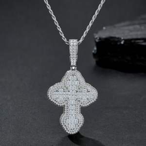 Colgante de cruz de moissanita con corte baguette y efecto Iced-Out, estilo Hip-Hop, joyería de moda, precio al por mayor - Product Image 2