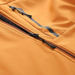 Chaqueta Impermeable de Invierno para Hombre, con Capucha, Estilo Soft Shell, con Logotipo Frontal, Estilo Workwear, Tiras Reflectantes - OEM Económico - Product Image 5
