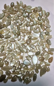 Pierre de lune grise naturelle en cabochon, pierre précieuse en vrac pour bijoux, forme variée, pierre de lune arc-en-ciel soyeuse - Product Image 3
