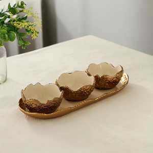Ensemble de 3 bols de service dorés écologiques et durables, faits à la main en métal, pour fruits et collations, style glamour, décoration de fête - Product Image 3