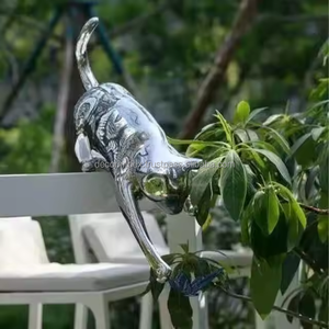 Décoration de jardin pour chat d'intérieur moderne en aluminium écologique avec design personnalisable, en stock chez Decor Impex - Product Image 4