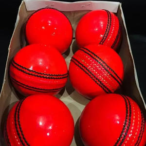 Ballon de cricket en cuir cousu à la main, finition cirée, tissage soyeux, couleur personnalisée, pour entraînement et matchs, STITCH LAB Tournament - Product Image 4