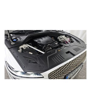 Genesis GV70 2.5T AWD Essence SUV 2024, Volant à Gauche, Boîte Automatique, Sièges en Cuir, Caméra Arrière, Émissions Euro V, 15 131 km - Product Image 6