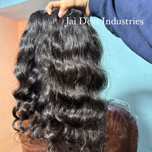 Fabricant et fournisseur de cheveux humains naturels bouclés vierges indiens de temple, aspect naturel, par le premier exportateur, en vente - Product Image 2