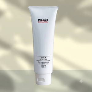Dr. Qu Singapore - Loción Corporal Unisex de 120 ml con Aroma Herbal Suave, Nutritiva, Hidratante, Suavizante y Equilibrante de Grasa para Todos - Product Image 1