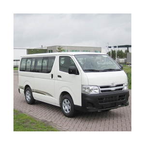 Minivan Usada Joylong Año 2018, 13 Asientos, Sedán, en Venta - Product Image 1