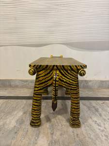 Table basse en bois sculptée à la main en forme de tigre, tabouret en forme d'animal, table tigre peinte à la main, table basse en bois artisanale en forme d'animal - Product Image 6