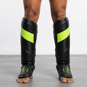 Espinilleras Profesionales de Cuero para Kickboxing, Muay Thai, Entrenamiento de MMA, Acolchado Duradero, Uso Cómodo, Diseño Ajustable - Product Image 4