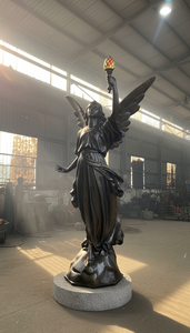 Figurine d'ange en fer forgé avec des ailes colorées tenant une torche, sculpture d'art de collection avec impression UV et design 3D complet - Product Image 3