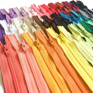 Cremallera invisible de nailon multicolor, cremallera oculta en espiral, accesorios de costura para prendas, venta al por mayor, OEM, color y longitud personalizados - Product Image 6