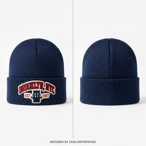 Bonnet homme en acrylique tricoté côtelé premium 300 GSM, bleu marine, avec logo brodé personnalisé, chaud, à revers, coupe ajustée et extensible - Product Image 1