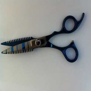 Ciseaux de coiffeur personnalisés avec logo, en acier japonais 440C, 6 pouces, 6,5 pouces, pour salon de coiffure - Product Image 5