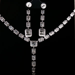 Conjunto de collar de lujo de oro blanco de 14 quilates con diamantes naturales |   Joyería Elegante con Corte Brillante y Baguette para Novias, Bodas y Fiestas, Regalo para Mujer - Product Image 2