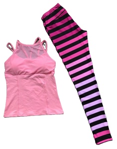 Conjunto de mallas y camisa deportiva para mujer, traje de yoga, diseño personalizado, conjuntos deportivos e informales, nuevo estilo - Product Image 1