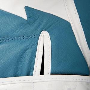 Guantes de Boxeo de Cuero Genuino 100% Personalizados de Alta Calidad con Cierre de Gancho y Bucle, Correa de Muñeca Ajustable y Agarre Antideslizante - Product Image 5