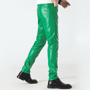 Pantalon en cuir PU pour homme, coupe slim, décontracté, streetwear, bas de tenue confortable, tissu durable et contemporain - Product Image 4