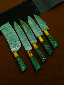 Juego de Cuchillos de Acero de Damasco Hechos a Mano, 5 Piezas, Mango de Resina Verde, Cuchillos de Chef Afilados, Cuchillos de Cocina Ambidiestros, Venta al Por Mayor OEM - Product Image 1