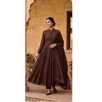Nuevo vestido de fiesta de diseñador con bordados, listo para usar, para exportación mundial desde India.