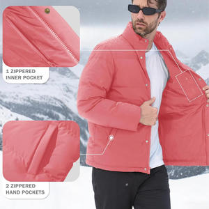 Veste longue matelassée personnalisée pour homme avec panneaux isolants épais, design à capuche, fermeture éclair avant sécurisée, fabrication OEM/ODM - Product Image 4