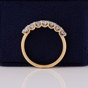 แหวนเพชรทรงปรินเซสคัท 1.50 กะรัต ผลิตในห้องปฏิบัติการ แบบครึ่งวง 14K ทองคำเหลือง - Product Image 5