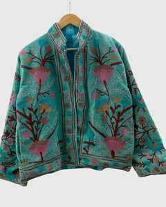 Veste en velours brodée à la main avec des motifs floraux, col mandarin, manches longues, taille plus, vêtements d'automne pour adultes, style élégant - Product Image 3