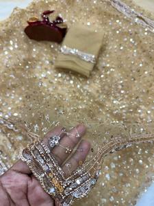 Sari de soirée élégant pour femme avec broderies de sequins et de dori, et chemisier assorti pour occasions spéciales - Product Image 5