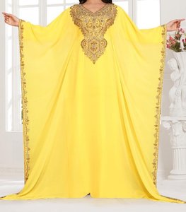 Vestido Largo Bordado Amarillo para Mujer, Cuello Alto, Manga Larga, Estilo Modesto de Oriente Medio, Color Sólido, Poliéster, Corte Regular, Talla Grande - Product Image 1