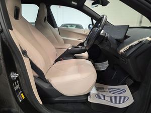 MINT 2022 IX E XDRIVE M SPORT - Product Image 2