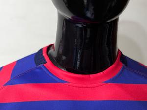 Camiseta de rugby de 4 capas de tela de alta calidad, hecha a medida, con cuello redondo y cinta en el cuello, de alto rendimiento. - Product Image 5
