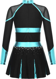 Haut court sans manches à taille haute en polyester élasthanne uni, avec fermetures éclair contrastantes noir et or, séchage rapide, sans coutures, taille élastique - Product Image 2