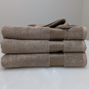 Ensemble de serviettes de luxe 100 % coton, best-seller - 500 GSM, serviettes de bain, de toilette et de visage, prix progressifs et personnalisation disponible - Product Image 3