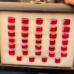 Rubis naturels chauffés et traités, lot de 92,56 carats, qualité AAA, avec un lustre superbe et une belle couleur, coupe et polissage parfaits. - Product Image 5
