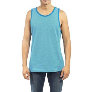 Débardeur respirant personnalisé avec logo, col rond, sportif, couleur unie, logo sur le devant, séchage rapide, en coton et polyester - Product Image 1