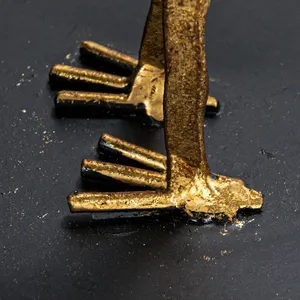 Escultura de Animales Grande, Hecha a Mano, de Aluminio Chapado en Oro, Estilo Antiguo Moderno, Pulida, Instalación de Arte Público - Product Image 4