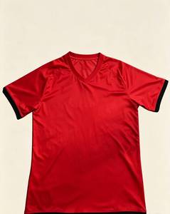 ชุดเสื้อฟุตบอลผู้ใหญ่คุณภาพพรีเมียม พิมพ์ลายดิจิตอลแบบซับลิเมชั่นตามสั่ง แห้งเร็ว ระบายอากาศได้ดี ยืดได้สี่ทิศทาง สำหรับทุกเพศ - Product Image 2