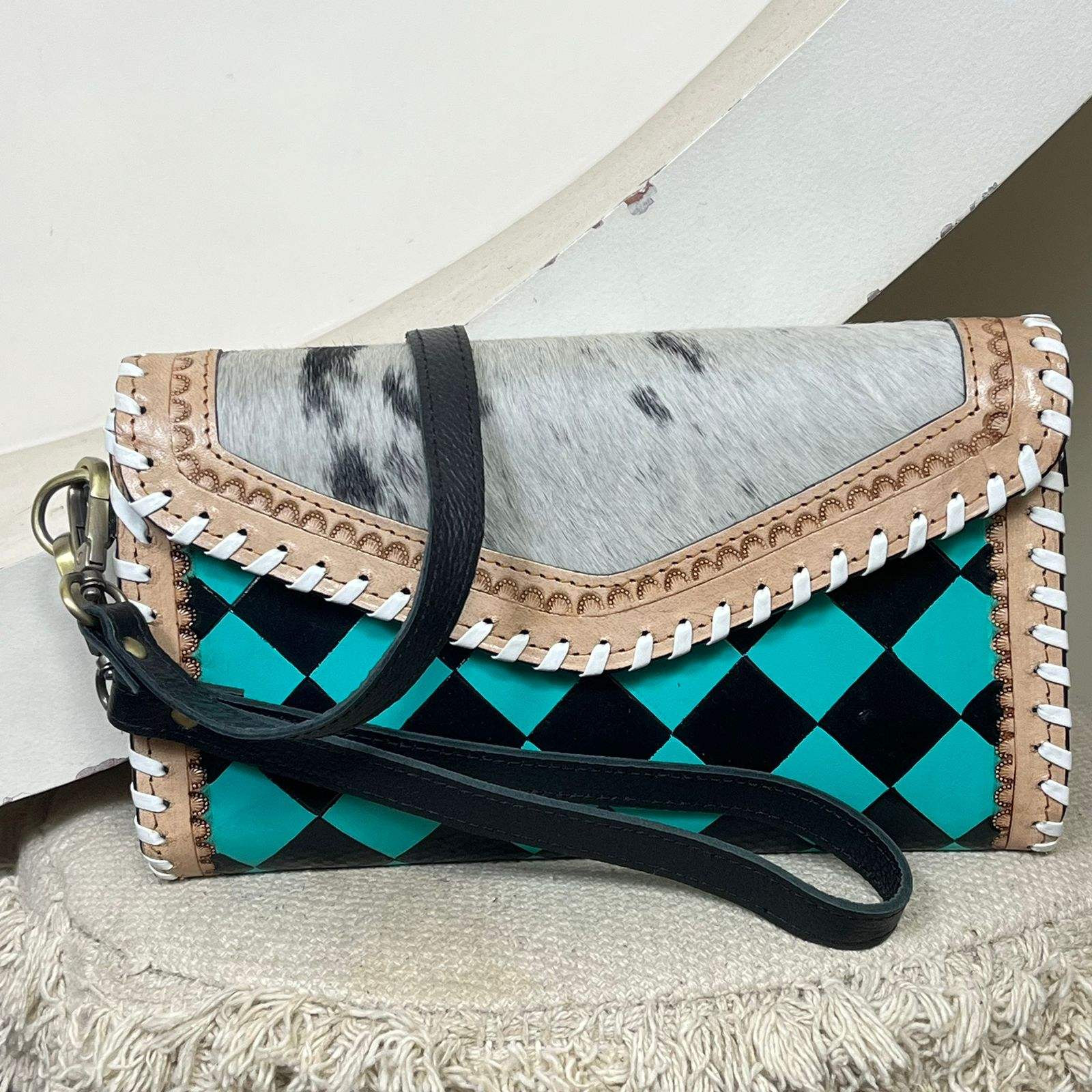 Black & Turquoise Checkered