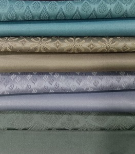 Tissu uni en satin de soie teint foncé Donear pour vêtements, décoration intérieure, accessoires polyvalents et de mode - Product Image 5