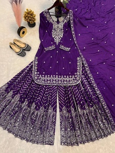 Salwar Kameez <span class=keywords><strong>Etnico</strong></span> da Donna per Feste, in Pura Seta Chinnon, Stile <span class=keywords><strong>Moderno</strong></span>, Asciugatura Rapida, Nuovo Colore, Completo Gharara - Product Image 3