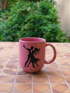 Tasse en céramique imprimée avec motif couple - Product Image 3
