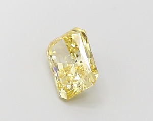 Diamant Jaune Intense Fantaisie de 1,54 Carat, Pureté VS1, Polissage EX, CVD, Pierre Précieuse Jaune Brillante Cultivée en Laboratoire, pour Bijoux - Product Image 3