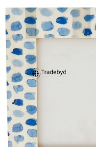 Marco de Fotos de Lujo Hecho a Mano con Incrustaciones de Hueso y Acabado Brillante, Diseño Creativo de Tradebyd - Product Image 3