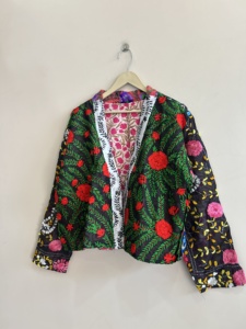 Chaqueta Tradicional Étnica Phulkari Hecha a Mano para Mujer, Chaqueta Vintage de Algodón Bordada a Mano para Mujer - Product Image 1
