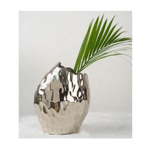 Modern <b>Flower</b> <b>Vase</b> Hammered Style Living Room Aluminum <b>Vase</b> <b>Flower</b> Home Decor Office Bedroom Decor Table <b>Vase</b> Festive Occasion - Product Image 3