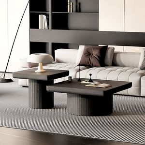 Ensemble de tables basses gigognes modernes et minimalistes en bois, 2 pièces, avec piétement cylindrique cannelé - Product Image 1