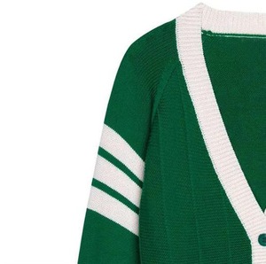 Green V-neck Thick Breathable Anti-Wrinkle <b>Cardigan</b> Men's Knitted <b>Sweater</b> Full Sleeve Solid Color Double Breasted Winter Wear - Product Image 3
