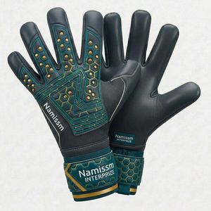Top Quality German Latex Soccer Goalkeeper Gloves Professional Sports Gloves Comfortable Customize Logo Design Wholesale - Product Image 1