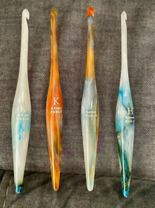 Ergonomic Eco-friendly Fashion <b>Crochet</b> <b>Hook</b> Set Handmade Resin Professional Hand Knitting Colorful Resin <b>Hooks</b> - Product Image 4